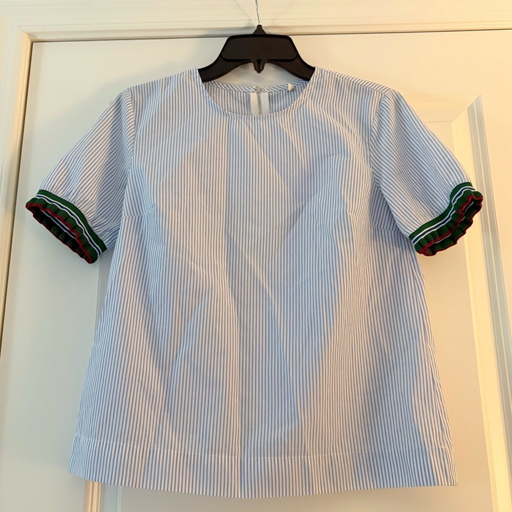 Stradivarius Women’s White and Blue Striped Short-Sleeved Blouse